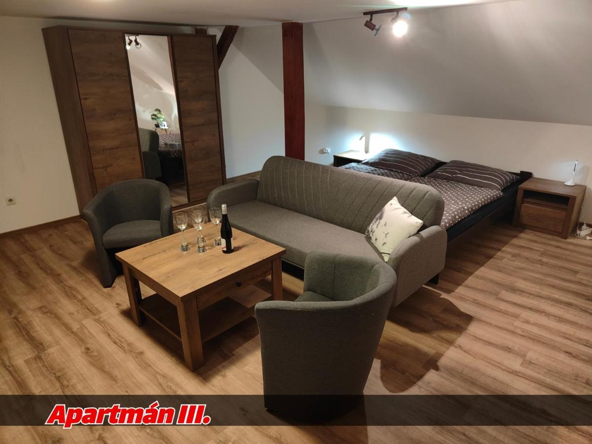 Apartmany Na Ceste Desná Dış mekan fotoğraf
